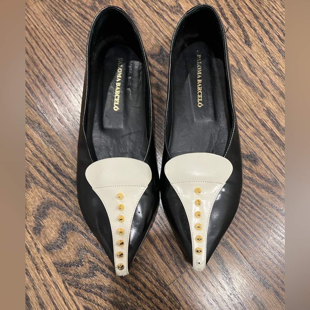 Paloma Barcelo Womens black flats